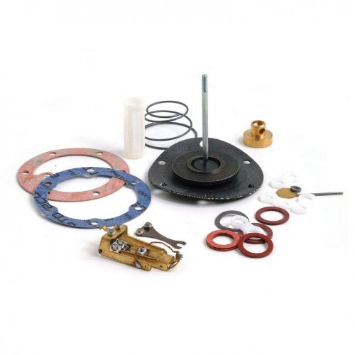 Post-1985 LP fuel pump rebuild kit 015.081 by Classic and Sportscar Spares, featuring all necessary components for repair.