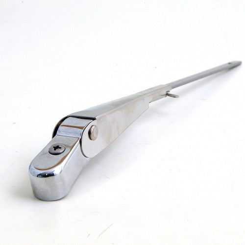 Classic and Sportscar Spares 040.314 wiper arm with 7mm bayonet fitting, showcasing its sleek design and durable construction.