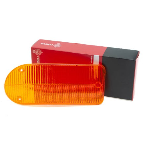 Right front indicator lens for V12 E-Type by Classic and Sportscar Spares, showcasing a clear, durable design.