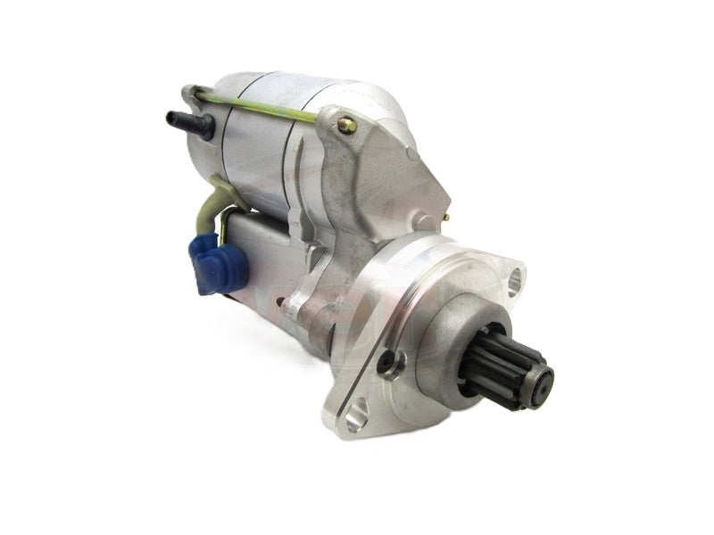 RAC423 starter motor for VW Transporter and Caravelle, showcasing the component's design and mounting points.