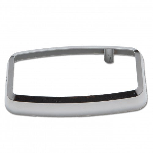Chrome rim L562/535156 by Classic and Sportscar Spares, showcasing a sleek, polished surface and detailed design.