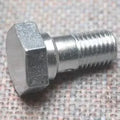 AUC2086 banjo bolt for the base of an auxiliary starting carburetter, featuring a sleek metallic finish and precise design.